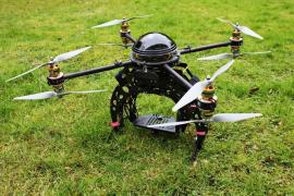 O dronă s-a prăbuşit şi a rănit două persoane la o paradă în SUA