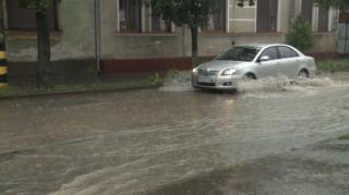 Cod portocaliu de inundaţii în judeţul Satu Mare