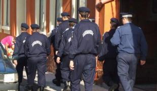 Aproximativ 1.400 de jandarmi acționează zilnic pentru buna desfășurare a examenelor naționale