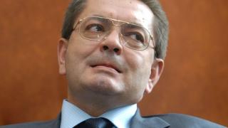 Liberalii cer demisia lui Rus: Jignește milioane de români și pe copiii lor