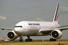 Rusia: Un Boeing 777 al Air France a efectuat o aterizare de urgență! Motivul? Un motor defect