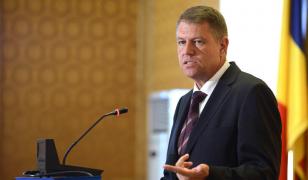 Parlament: A început ședința în care președintele Iohannis prezintă Strategia Națională de Apărare a Țării