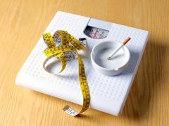 ALIMENTE ce ar trebui să fie ocolite de FUMĂTORI. Le pun sănătatea în pericol!