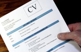 Măreşte-ţi şansele de angajare! Ce să nu scrii niciodată într-un CV