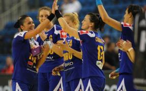 Handbal feminin: România a făcut un pas mare spre calificarea la Campionatul Mondial 2015