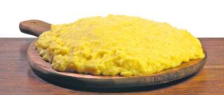 Eficient! Și-a pus MĂMĂLIGĂ călduță pe pleoape și S-A VINDECAT!