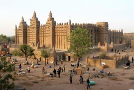ONU a restaurat 14 mausolee distruse de islamiști la Timbuktu