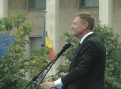 Iohannis: "Deșteaptă-te, române!", îndemn la păstrarea demnității naționale