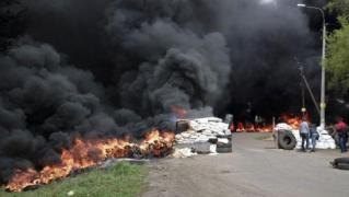 Israelul a bombardat Siria şi Liban