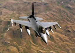 SUA livrează primele avioane F16 Egiptului; Kerry vine duminică la Cairo pentru un 'dialog strategic'