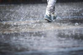 Scăpăm de caniculă! Vreme rea în toată ţara, din această seară