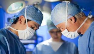 Salariile personalului sanitar vor fi majorate cu 25% de la 1 octombrie