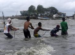 Avertizare în estul Chinei în legătură cu impactul taifunului Goni