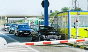 Aglomeraţie pe A2! Coloane de maşini la staţia de taxare de la Feteşti