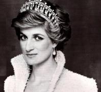 18 ani fără Prinţesa Inimilor! Pe 31 august 1997 lumea era în stare de şoc. Lady Di murea într-un tragic accident