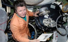 A revenit pe Pământ cosmonautul rus Ghenadi Padalka, care a petrecut cel mai mult timp în spațiu