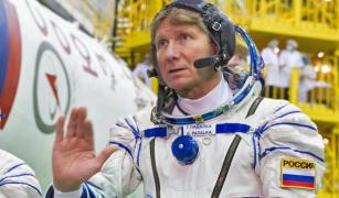 A stat aproape doi ani jumate în spaţiu. Povestea rusului care a revenit cu picioarele pe Pământ