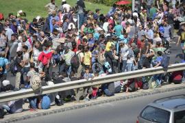 Criza imigranţilor: Austria și Slovacia reintroduc temporar controalele la frontieră