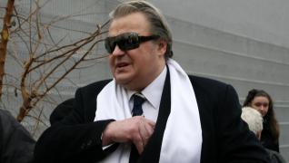 Ultima poezie publicată de Corneliu Vadim Tudor: "Hai, Moarte, să bem o cafea"