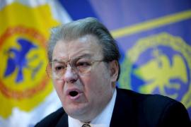 A fost respinsă cererea ca sicriul cu trupul neînsufleţit al lui Vadim Tudor să fie depus la Senat