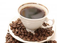 Efect incredibil! Combină CAFEAUA cu acest lichid şi vei slăbi vizibil