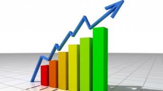 Excedent bugetar de 0,92% din PIB, după primele 8 luni din 2015