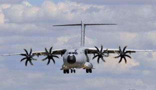 Siria: Avioane militare ruse efectuează primele raiduri aeriene, vizând poziţii teroriste