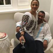 Costi Ioniță l-a impresionat cu un cadou inedit! Shaggy a purtat ia românească!