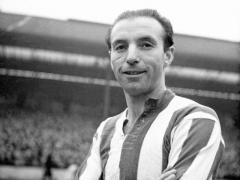 În 1956, avea 41 de ani și a câștigat pentru prima oară BALONUL DE AUR. Povestea LEGENDARULUI FOTBALIST Stanley Matthews poreclit MAGICIANUL