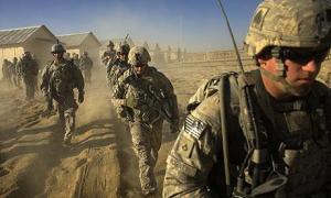 Iranul a reţinut zece marinari şi două nave ale Forţelor SUA, dar a dat asigurări că îi va elibera