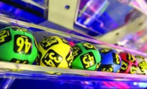 Trei câștigători la loteria cu cel mai mare câștig din istoria SUA