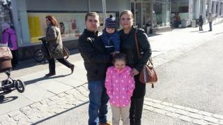 VICTORIE pentru o familie de români din Norvegia. A câştigat procesul cu Barnevernet pentru redobândirea celor doi copii care i-au fost luaţi în urmă cu un an