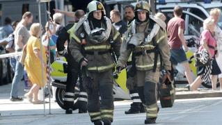 UPDATE ALERTĂ cu bombă la două gări din Bruxelles. Doi ofițeri de poliție au fost înjunghiați (FOTO)