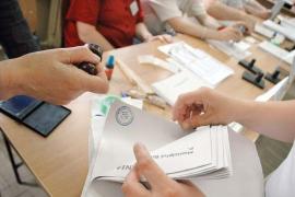 ALEGERI PARLAMENTARE 2016. Cine sunt şi ce meserii au candidaţii la alegerile parlamentare din 11 decembrie