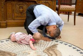Două milioane de fotografii în opt ani de zile sau cum este să fii fotograful oficial al lui Barack Obama (FOTO + VIDEO)