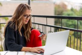 Magazinele online câștigă teren. 3 lucruri pe care trebuie să le știi despre ele