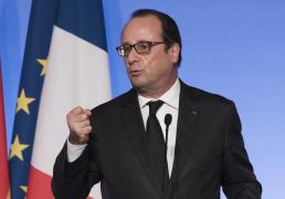 François Hollande vrea o prelungire a stării de urgenţă în Franţa: "Suntem în război"