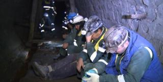 TRAGEDIE fără margini: Treizeci şi trei de mineri au fost găsiţi morţi într-o mină din China, în urma unei explozii