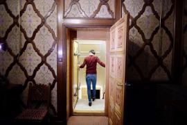 PREMIERĂ istorică: Cum arată buncărul ANTIATOMIC pe care Ceauşescu îl avea în Palatul Primăverii. Secretul a fost păstrat până astăzi (FOTO)