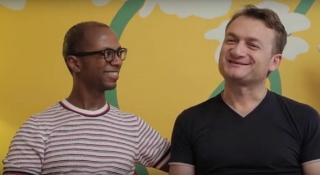 Curtea Constituţională va analiza marţi sesizarea privind recunoaşterea căsătoriilor gay