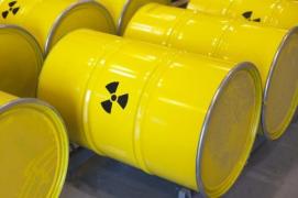 SCANDAL DE PROPORŢII: Românii au vrut să trimită DEŞEURI TOXICE în Asia, dar au fost prinşi