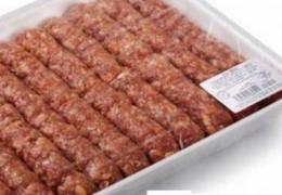 ŞOCANT! Bacteria E-Coli, descoperită în carne de mici, cașcaval și carcasă de ovine