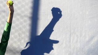 Scandal în tenis. Zeci de persoane, între care mai mulţi jucători din ATP, reţinute pentru meciuri trucate