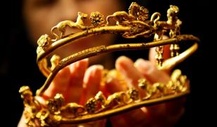 A făcut o avere-mamut cu AURUL DACIC! Pagubă COLOSALĂ adusă României de un individ supranumit "Cap de Porc"