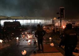 TEROARE LA ISTANBUL: Două explozii s-au produs în apropierea stadionului echipei Beşiktaş. Cel puţin 15 poliţişti ar fi fost ucişi (FOTO, VIDEO)