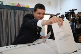NICUŞOR DAN şi-a pus alegătorii în cap: "De ce nu merge AFARĂ?"