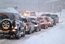 VIN NINSORILE! Meteorologii anunţă zăpadă, viscol şi ger în toată ţara