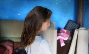 Un bărbat din Vaslui şi-a violat copilul, sub ochii mătuşii. Mama fetiţei e în şoc şi repetă într-una "ce-a avut cu ea"