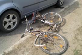 Accident groaznic în Bihor. Un biciclist a fost ucis de şoferul neatent al unei autoutilitare
