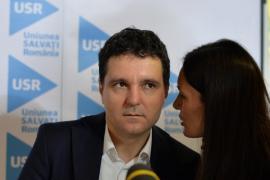 SCANDALUL continuă în USR: Soţul lui Clotilde Armand, EXCLUS din partid! Nicuşor Dan: Este un moment trist